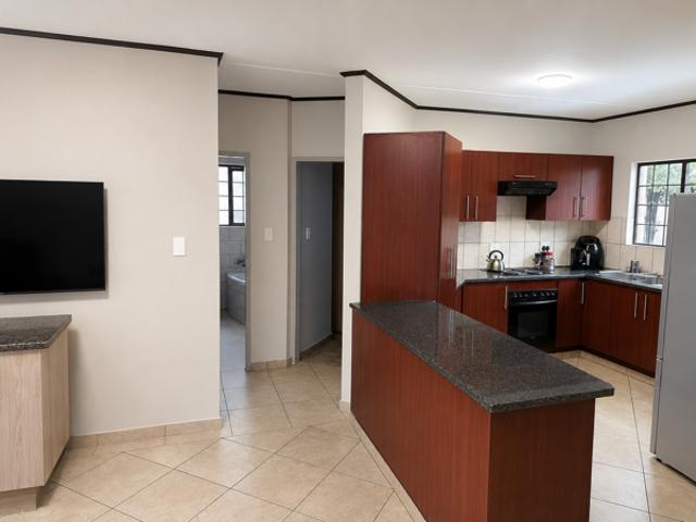 Townhouse for rent in Rustenburg Local Municipality, Bojanala Platinum District Municipality