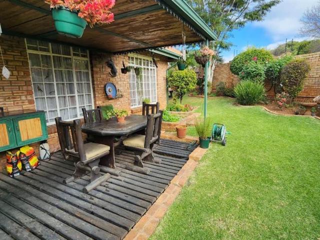 Townhouse for sale in Ekurhuleni, Gauteng