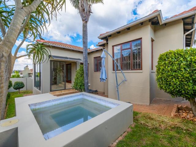 Townhouse for sale in Kagiso, Gauteng