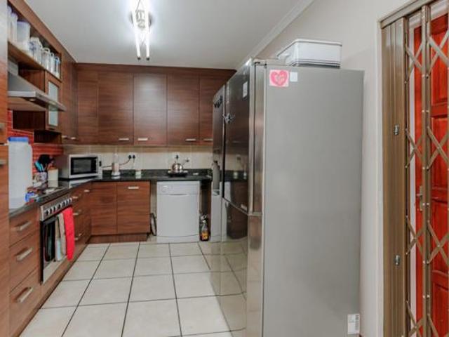 Townhouse for rent in Westonaria, Gauteng