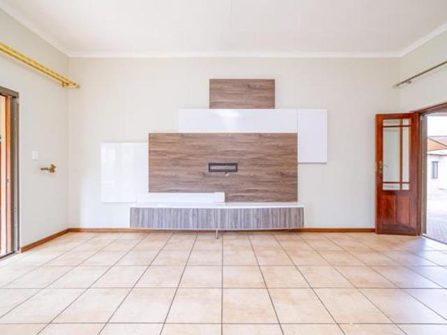 Townhouse for sale in Westonaria, Gauteng