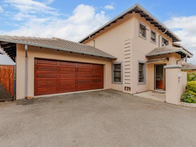 Townhouse for sale in Westonaria, Gauteng