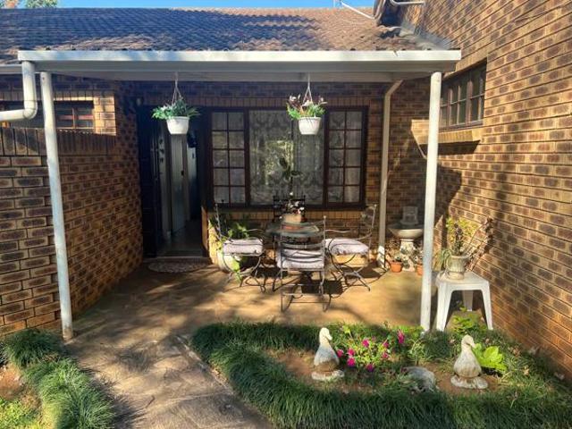 Townhouse for sale in Umgungundlovu, Kwazulu-natal