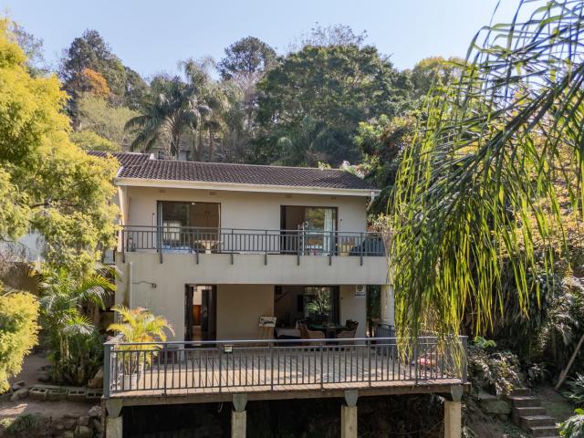 Townhouse for sale in Westville, Kwazulu-natal