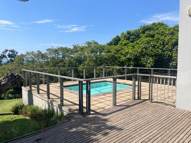 Townhouse for rent in Seaview, Kwazulu-natal