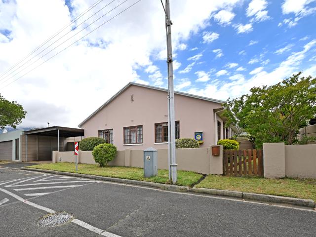 Townhouse for sale in Western Cape