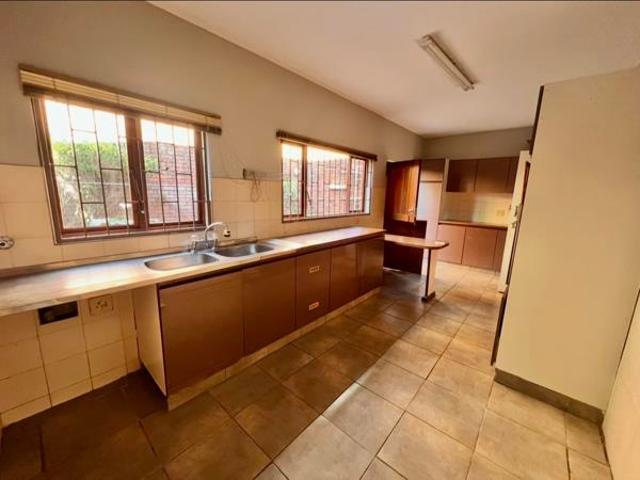 Townhouse for rent in Umgungundlovu, Kwazulu-natal
