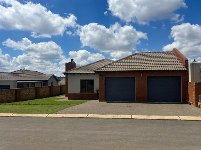 Townhouse for sale in Midrand, City of Johannesburg Metropolitan Municipality