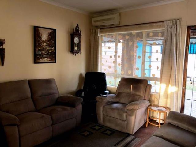 Townhouse for sale in Umgungundlovu, Kwazulu-natal