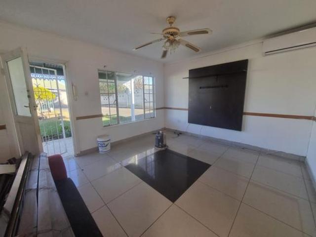 Townhouse for sale in Umgungundlovu, Kwazulu-natal