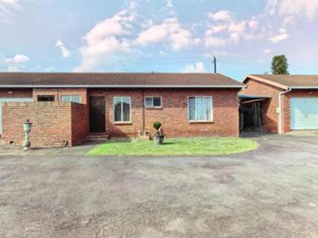 Townhouse for sale in Umgungundlovu, Kwazulu-natal