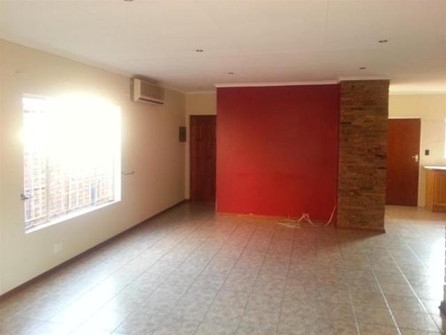 Townhouse for rent in Centurion, Gauteng