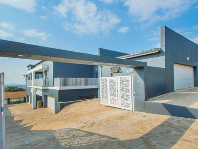 Townhouse for rent in Westonaria, Gauteng