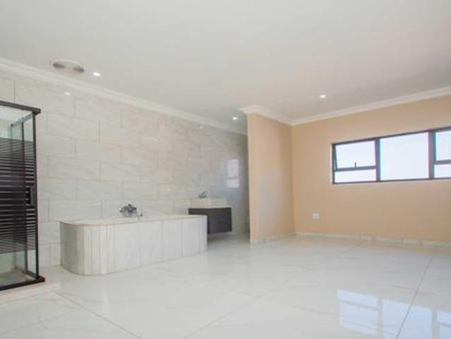 Townhouse for rent in Westonaria, Gauteng