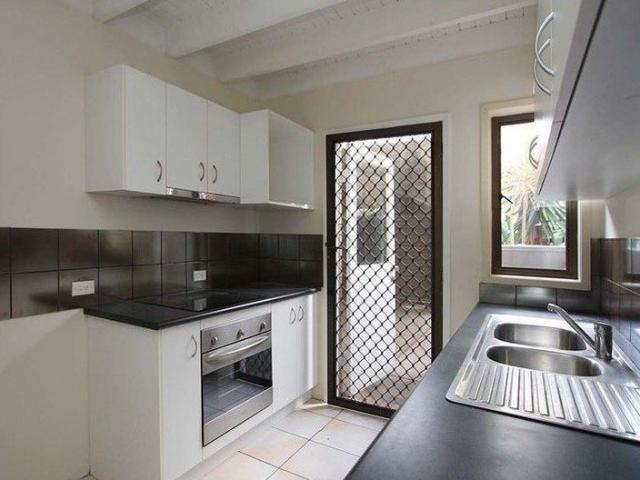 Townhouse for rent in Methul, Queensland
