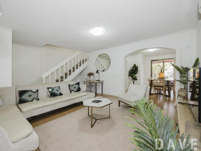 Townhouse for rent in Stirling, Western Australia