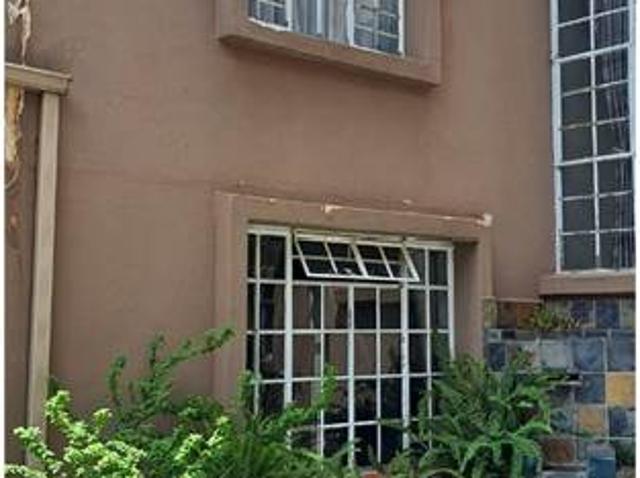 Townhouse for sale in Johannesburg
