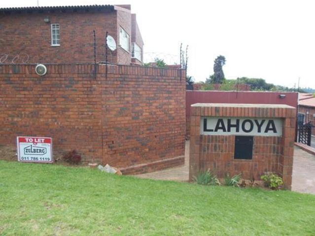 House for rent in Vosloorus, Gauteng