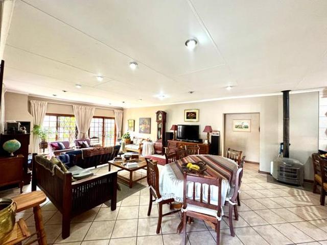 Townhouse for sale in Gert Sibande, Mpumalanga