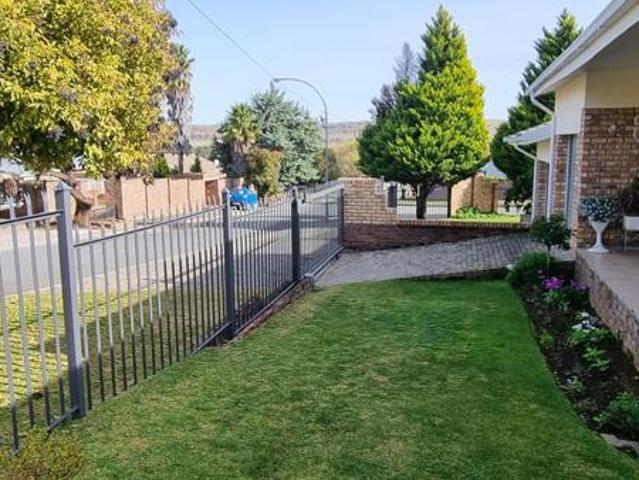 Townhouse for sale in Cradock, Eastern Cape