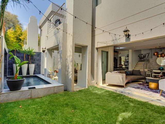 Townhouse for sale in Alexandra, Gauteng