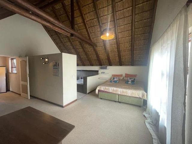 Townhouse for rent in Vosloorus, Gauteng