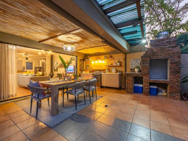Townhouse for sale in Alexandra, Gauteng