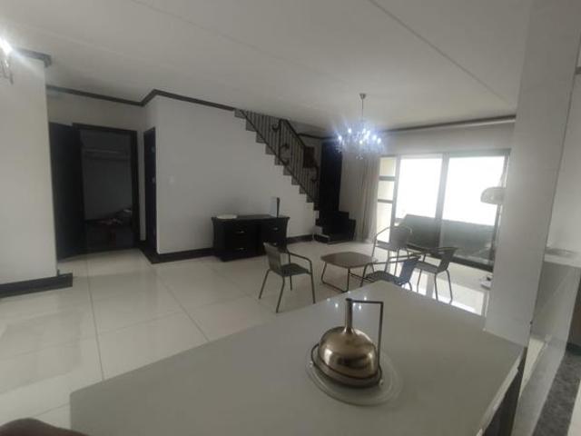 Townhouse for rent in Vosloorus, Gauteng