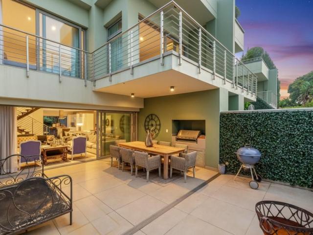 Townhouse for sale in Vosloorus, Gauteng