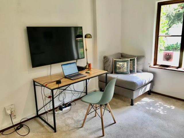 Townhouse for rent in Vosloorus, Gauteng