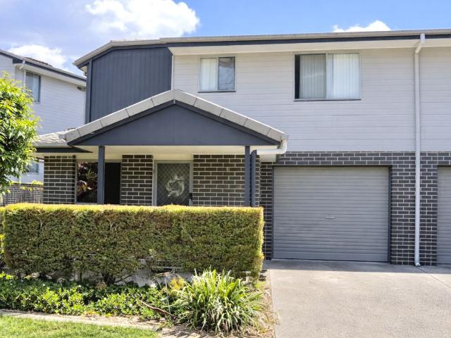 Townhouse for sale in Toombul, Queensland