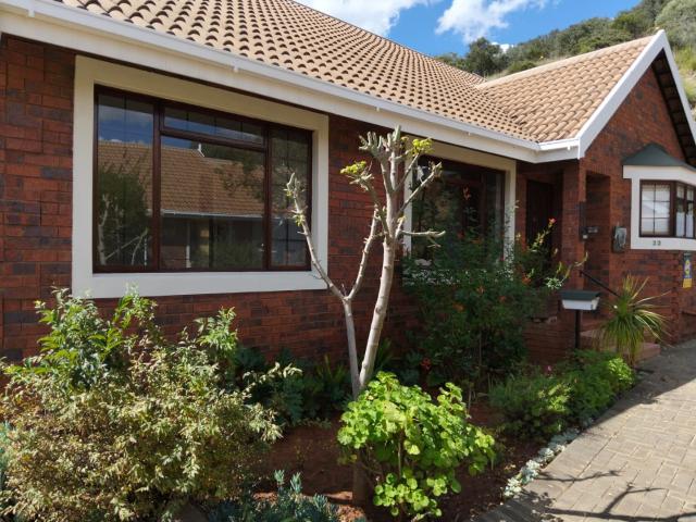 Townhouse for sale in Bloemfontein, Free State