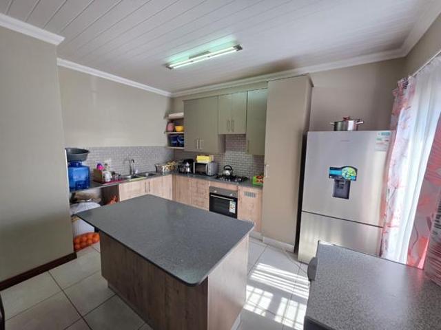 Townhouse for sale in De Aar, Northern Cape