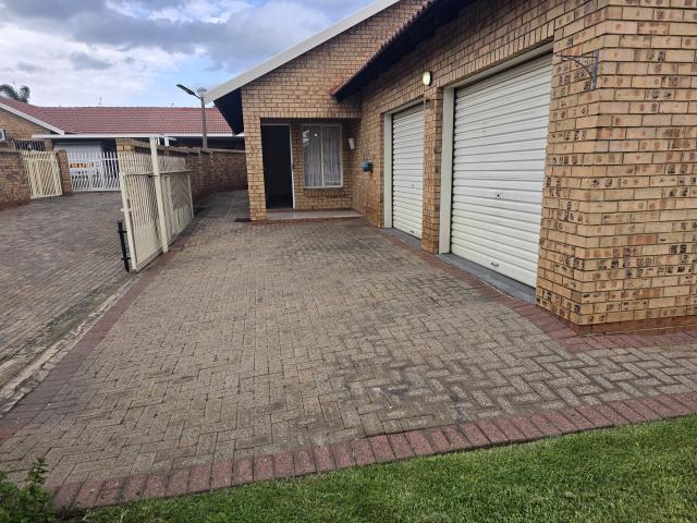 Townhouse for rent in Witbank, Mpumalanga