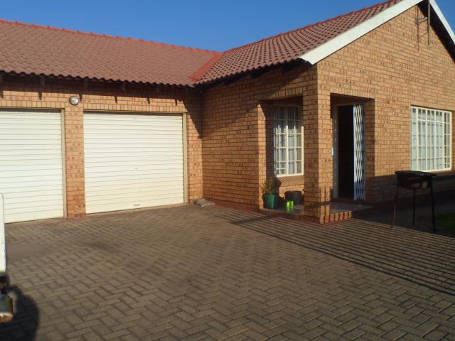 Townhouse for sale in Witbank, Mpumalanga