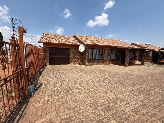 Townhouse for rent in Witbank, Mpumalanga