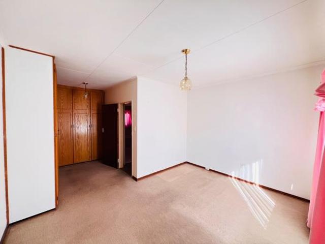 Townhouse for sale in Witbank, Mpumalanga