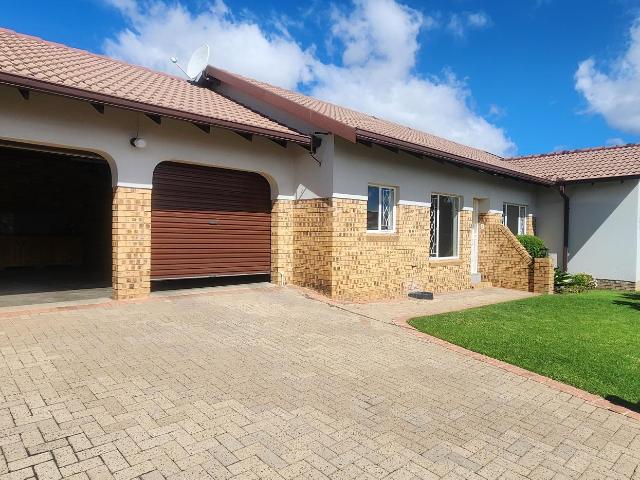 Townhouse for sale in Witbank, Mpumalanga