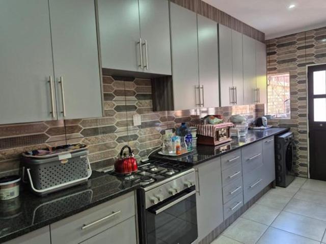 Townhouse for sale in Witbank, Mpumalanga