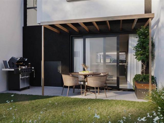 Townhouse for sale in Somerset West, Western Cape