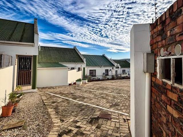 Townhouse for sale in Eastern Cape