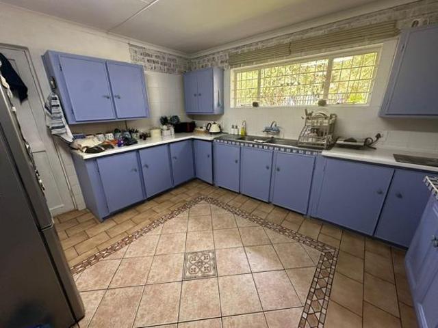 Townhouse for sale in Dr Kenneth Kaunda, North West