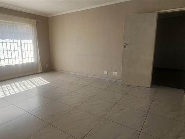 Townhouse for sale in Centurion