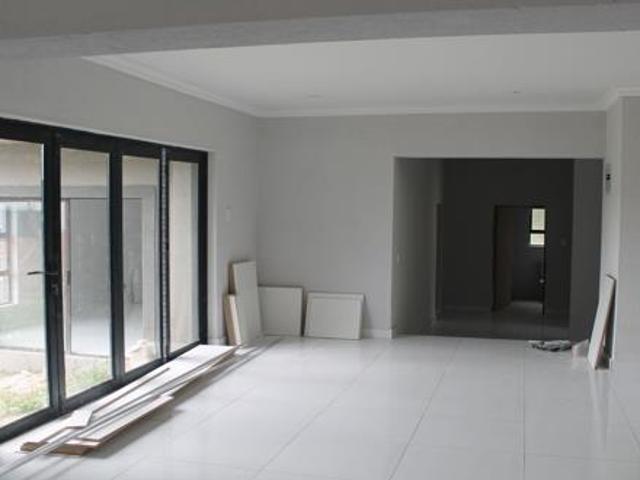 Townhouse for sale in Ehlanzeni, Mpumalanga