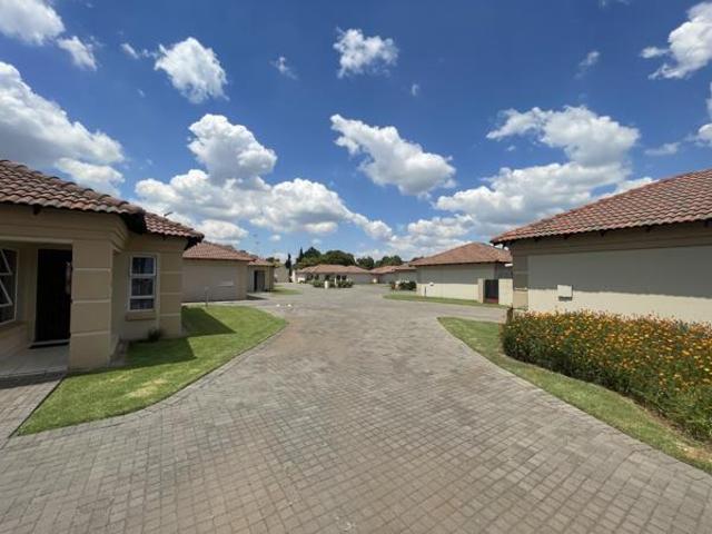 Townhouse for sale in Sedibeng, Gauteng