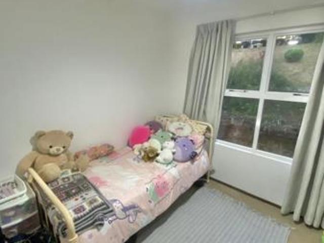 Townhouse for rent in Seaview, Kwazulu-natal