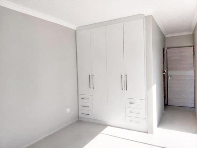 Townhouse for rent in Cape Town, Western Cape