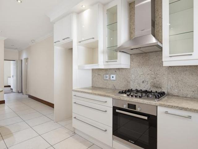 Townhouse for rent in Cape Town, Western Cape