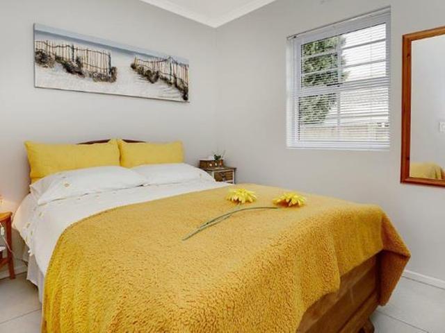 Townhouse for rent in Cape Town, Western Cape
