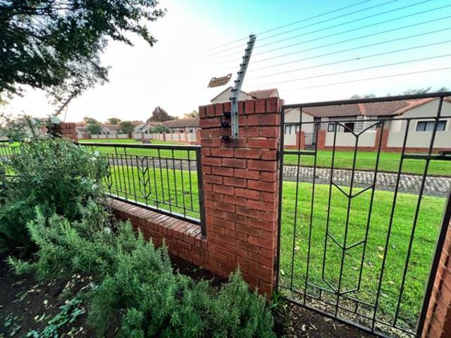 Townhouse for rent in Centurion, Gauteng